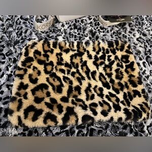 Milky Fleece Leopard Print Make-up bag